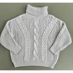 Brave + True Light Grey Cable Knit Turtleneck Sweater Chunky Knit M Fisherman